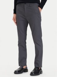 Calvin Klein Chinosy LV04LD613G Szary ciemny Slim Fit. Szare eleganckie spodnie męskie Calvin Klein, m, bez wzorów, z bawełny. Za 409.99 zł.