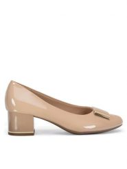 Clara Barson Czółenka WYL4024-1 Beżowy. Brązowe czółenka damskie Clara Barson, bez wzorów, ze skóry, bez obcasa, bez zapięcia. Za 119.99 zł.