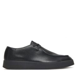 Półbuty Calvin Klein. Czarne półbuty na co dzień męskie Calvin Klein, bez zapięcia. Za 529.99 zł.