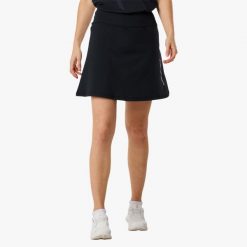 Spódnica treningowa damska Swedemount Core 2-In-1 Skirt szybkoschnąca. Czarne spódnice damskie SWEDEMOUNT, s, bez wzorów, z materiału, sportowe, sportowe. Za 147.00 zł.