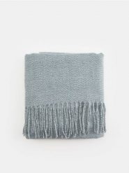 Szalik z frędzlami - szary. Szare szaliki i chusty damskie Sinsay, bez wzorów, z dzianiny. Za 15.99 zł.
