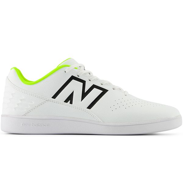 Halówki męskie AUDAZO V6 CONTROL IN SA3IWH6 – białe. Białe buty sportowe męskie New Balance, z materiału, bez zapięcia, na fitness i siłownię. Za 149.99 zł.