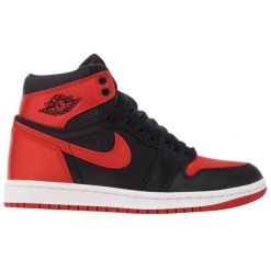 Air Jordan 1 Retro High OG Satin Bred. Czerwone obuwie sportowe damskie Nike, bez wzorów, na fitness i siłownię. Za 758.85 zł.
