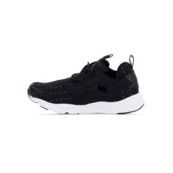 Buty Reebok Furylite New Woven Czarny/Szary. Czarne obuwie sportowe damskie Reebok, bez wzorów, z materiału, trekkingowe. Za 351.05 zł.