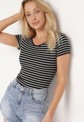 Czarno-Biała Koszulka T-shirt z Bawełny z Krótkim Rękawem w Paski Ernlea. Czarne bluzki damskie Born2be, l, bez wzorów, z bawełny, bez kołnierzyka, bez ramiączek. Za 59.99 zł.