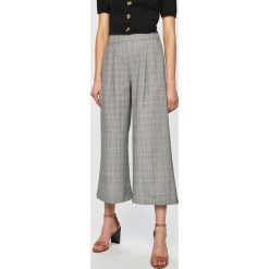 Silvian Heach - Spodnie. Legginsy damskie marki Silvian Heach. W wyprzedaży za 279.90 zł.