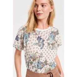 Wzorzysta bluzka z wiskozy - Biały. Bluzki damskie marki Reserved. Za 59.99 zł.