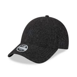 Czapka z daszkiem New Era MLB New York Yankees. Czarne czapki i kapelusze damskie New Era, bez wzorów, casualowe. Za 157.00 zł.