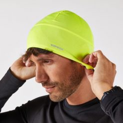 Czapka do biegania Kiprun Warm+ ocieplana V2. Żółte czapki i kapelusze męskie KIPRUN, bez wzorów, z materiału, sportowe. Za 39.99 zł.