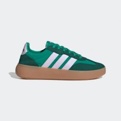 Buty damskie ADIDAS Barreda Decode. Zielone obuwie sportowe damskie Adidas, bez wzorów, z gumy, trekkingowe. Za 349.99 zł.