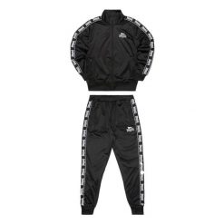 Dres Lonsdale Lowick. Białe buty sportowe męskie Lonsdale, z dresówki, bez zapięcia, na fitness i siłownię. Za 322.00 zł.