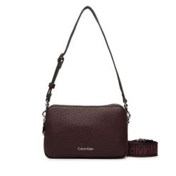 Torebka Calvin Klein. Brązowe torebki do ręki damskie Calvin Klein, bez wzorów, bez dodatków. Za 409.99 zł.