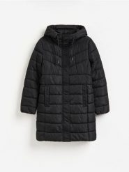 Pikowana kurtka - czarny. Czarne kurtki damskie Reserved, l, bez wzorów, z tkaniny, bez kaptura. Za 159.99 zł.