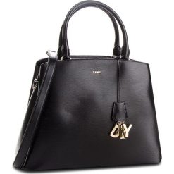 Torebka DKNY - Paige Lg Satchel R81D3326 Blk/Gold. Torebki do ręki damskie marki DKNY. W wyprzedaży za 749.00 zł.