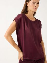 More & More Damowa koszulka z satyny Kobiety Satyna lila, 46. T-shirty damskie More & More, bez wzorów, z satyny, bez kołnierzyka. Za 219.95 zł.