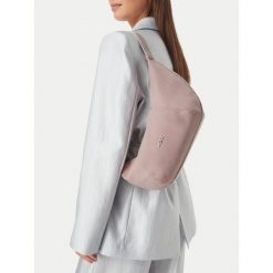 Torebka MEXX. Fioletowe torebki do ręki damskie Mexx, bez wzorów, klasyczne, bez dodatków. Za 149.99 zł.