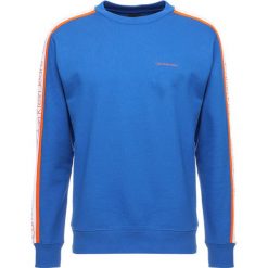 Calvin Klein Jeans SIDE STRIPE Bluza royal blue. Kardigany męskie Calvin Klein Jeans, z bawełny. W wyprzedaży za 356.85 zł.