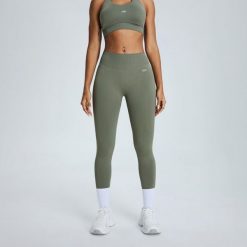 Legginsy Low Sculpt Scrunch - Szarozielony. Zielone legginsy damskie JOY STUDIO, m, bez wzorów, z materiału, z podwyższonym stanem, długie, na fitness i siłownię. Za 213.00 zł.