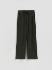 Spodnie dresowe long leg - ciemnozielony. Zielone spodnie dresowe damskie Reserved, l, bez wzorów, z dresówki. Za 119.99 zł.