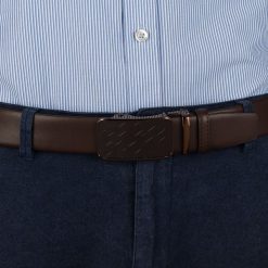 Pasek męski skórzany 3,5 cm klamra automatyczna Beltimore brązowy 02-599 : Kolory - brązowy, beżowy, Rozmiar pasków - r.110-125 cm. Brązowe paski damskie bez wzorów, ze skóry, wizytowe. Za 64.99 zł.
