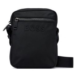 Saszetka BOSS. Czarne saszetki męskie Boss, młodzieżowe, małe. Za 449.99 zł.