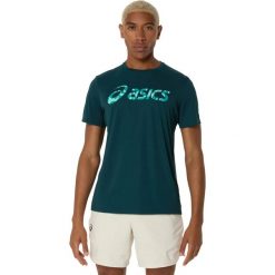 Koszulka Asics Match Graphic. Zielone koszulki sportowe męskie Asics, m, bez wzorów, z materiału, bez kołnierzyka, bez ramiączek, na fitness i siłownię. Za 191.00 zł.