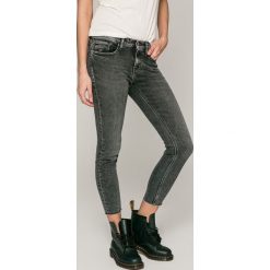 Calvin Klein Jeans - Jeansy Divisio. Szare jeansy damskie Calvin Klein Jeans. W wyprzedaży za 399.90 zł.
