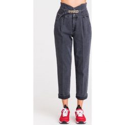 JEANSY REGULAR FIT PINKO. Szare jeansy damskie Pinko, z podwyższonym stanem. Za 829.00 zł.