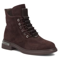 Skórzane botki damskie brązowe Filippo DBT8196. Brązowe botki damskie Filippo, ze skóry, bez obcasa, bez zapięcia. Za 289.99 zł.