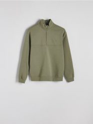 Bluza ze stójką - oliwkowy. Zielone bluzy męskie Reserved, l, bez wzorów, z dzianiny, bez kaptura. W wyprzedaży za 59.99 zł.