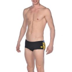 Szorty Kąpielowe Arena Batman Placed Print Low Waist Short. Czarne kąpielówki męskie Arena, m, bez wzorów, do pływania. Za 99.00 zł.