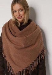 Jasnobrązowy Trójkątny Szalik z Wiskozy i Bawełny z Frędzlami Vetirala. Brązowe szaliki i chusty damskie Born2be, bez wzorów, z bawełny, biznesowe. Za 44.99 zł.