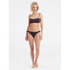 Strój kąpielowy damski dwuczęściowy Protest Prtsidra. Brązowe bikini damskie Protest, l, bez wzorów. W wyprzedaży za 260.99 zł.