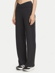 Adidas Spodnie dresowe Motion Essentials KV3896 Czarny Regular Fit. Czarne spodnie dresowe damskie Adidas, l, bez wzorów, z dresówki, na jogę i pilates. Za 203.99 zł.