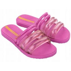 Klapki dla kobiet Ipanema PUFFER TIRAS FEM. Czerwone klapki damskie Ipanema, bez wzorów, bez obcasa. Za 94.99 zł.