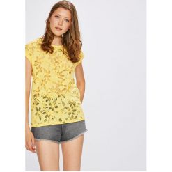 Desigual - Top Local Hero. Topy damskie marki Desigual. W wyprzedaży za 139.90 zł.