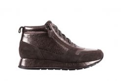 Trampki Bayla-018 SW-1710 Grey Pewter, Srebrny, Skóra naturalna - 40. Szare trampki i tenisówki damskie Bayla, z aplikacjami, z jeansu, bez zapięcia. W wyprzedaży za 134.10 zł.