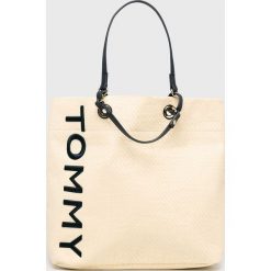 Tommy Hilfiger - Torebka. Torby na ramię damskie marki Tommy Hilfiger. Za 399.90 zł.