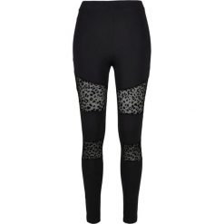 Legginsy damskie Urban Classics flock lace inset. Czarne legginsy damskie Urban Classics, bez wzorów, z koronki. Za 158.00 zł.