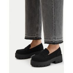 Loafersy DeeZee. Czarne mokasyny damskie DeeZee. Za 159.99 zł.
