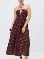 Wzorzysta sukienka midi - brązowy. Brązowe sukienki damskie Reserved, l, bez wzorów, z bawełny, bez kołnierzyka, bez ramiączek, midi, rozkloszowane. Za 179.99 zł.