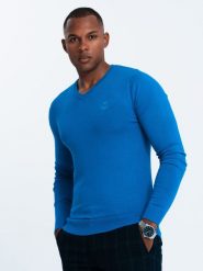 Elegancki sweter męski BASIC V-neck z wiskozą – niebieski V19 OM - Rozmiar: XXL. Niebieskie swetry przez głowę męskie Ombre Clothing, m, bez wzorów, z wiskozy, bez kołnierzyka. W wyprzedaży za 89.99 zł.