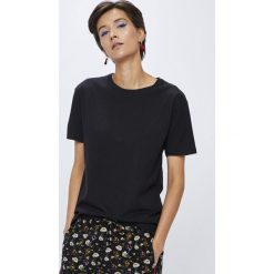 Medicine - Top Basic. Czarne topy damskie MEDICINE, z bawełny, z okrągłym kołnierzem, z krótkim rękawem. Za 29.90 zł.