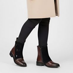 Bordowe Botki Maciejka Eleganckie Obuwie Damskie Zapinane Na Suwak. Czerwone kozaki damskie Maciejka, ze skóry, bez obcasa, na obcasie. Za 339.00 zł.