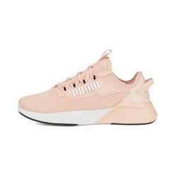 Obuwie do Biegania dla Dorosłych Puma Retaliate 2 Beżowy. Brązowe obuwie sportowe damskie Puma, bez wzorów, z materiału, do biegania. Za 309.00 zł.