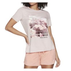 Koszulka Damska Skechers. Czerwone koszulki sportowe damskie Skechers, bez wzorów, bez kołnierzyka, bez ramiączek. Za 103.99 zł.