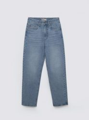 Jeansy chłopięce loose niebieskie Zacky 209. Niebieskie jeansy dla chłopców Big Star, z bawełny, eleganckie. Za 179.99 zł.