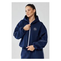 Damska bluza sportowa oversize Rough Radical Trip Hoodie Zip. Niebieskie bluzy damskie ROUGH RADICAL, bez wzorów, bez kaptura, na jogę i pilates. Za 175.92 zł.