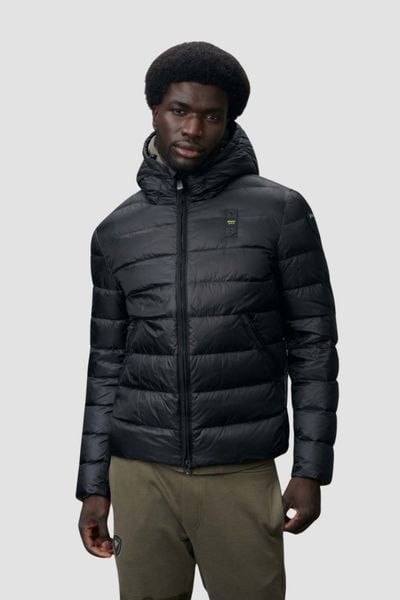 BLAUER Czarna kurtka męska Acton Short Jackets, Rozmiar XL. Niebieskie kurtki męskie Blauer USA, na zimę, l, bez wzorów, z poliamidu, eleganckie, bez kaptura. W wyprzedaży za 759.99 zł.