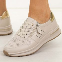 Beżowe skórzane półbuty damskie Vinceza 102650. Brązowe półbuty damskie VINCEZA, na jesień, w ażurowe wzory, z jeansu, casualowe, bez obcasa, na płaskiej podeszwie, bez zapięcia. Za 239.00 zł.